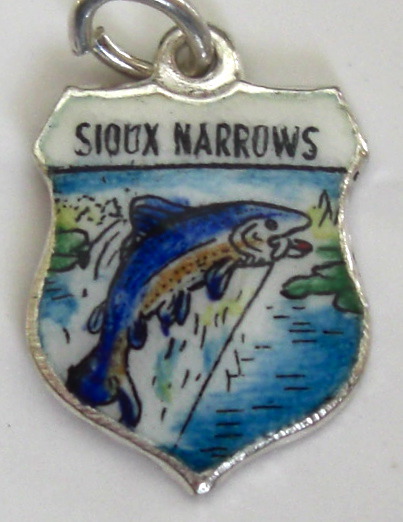 (image for) Sioux Narrows Canada - FISH - Vintage Enamel Travel Shield Charm
